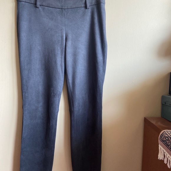 Women pants - Picture 2 of 6